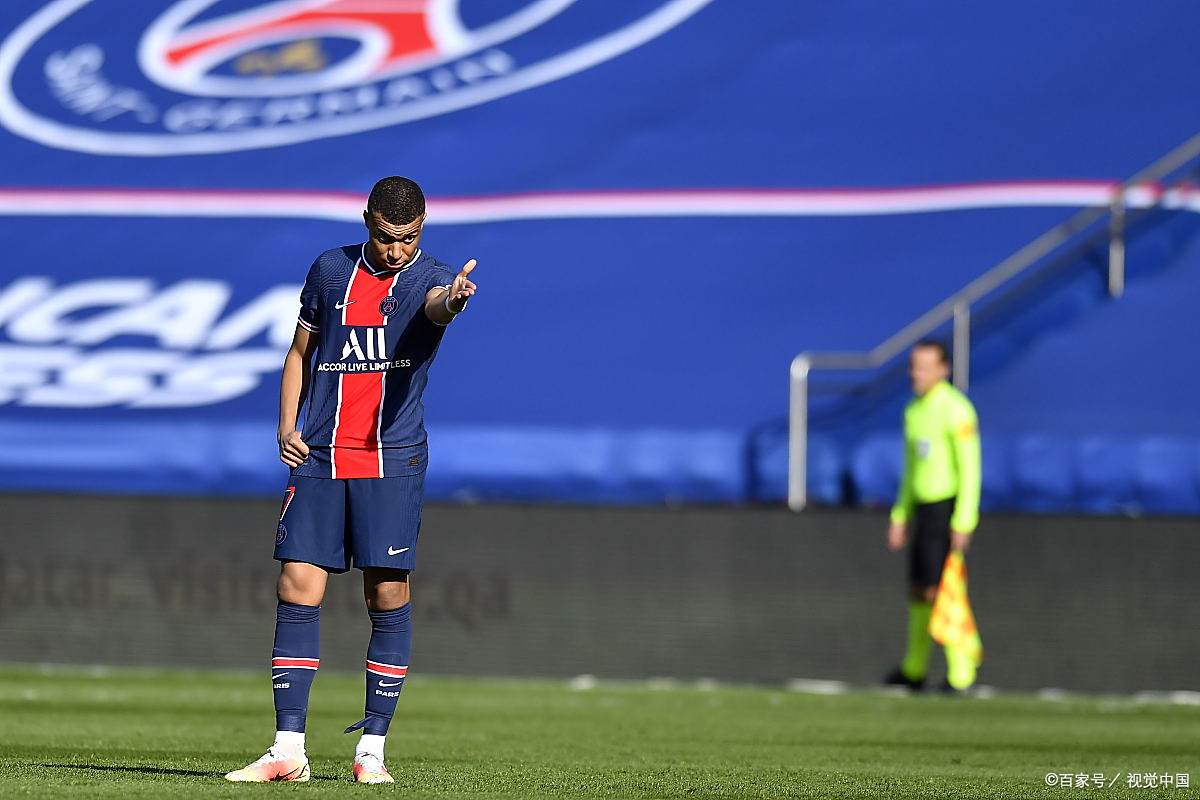 法国杯国际比赛日再迎强敌，门兴格拉德巴赫状态回暖，主帅态度——气氛紧张，控场能力受关注的简单介绍