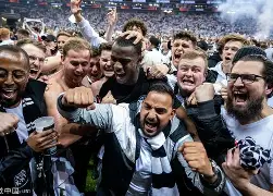 开元app-集结日足总杯焦点战；法兰克福单刀错失；压力陡增；身体对抗强度拉满(尼克松访华纪录片全集)